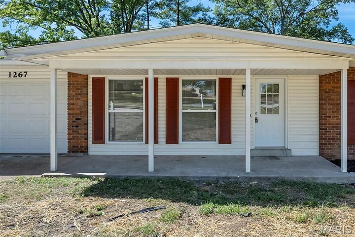 Property Photo:  1267 Craig Road  MO 63146 