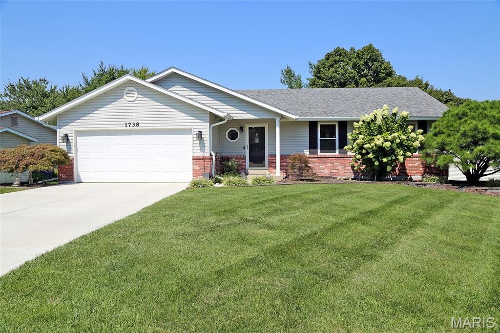 Property Photo: 1738 Sun Drop Drive MO 63303