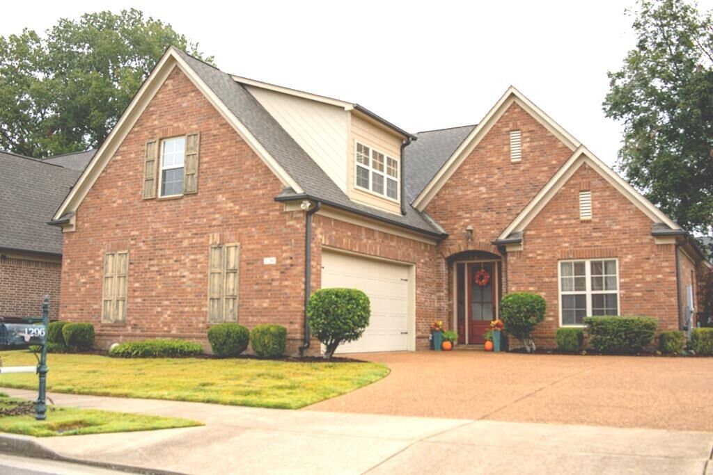 Property Photo:  1296 Raindrop Dr  TN 38017 