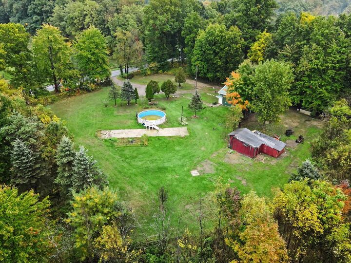Property Photo: 2180 NE 19 Mile Road NE MI 49319