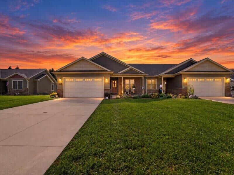 Property Photo:  788 Meadows Court  MI 49240 