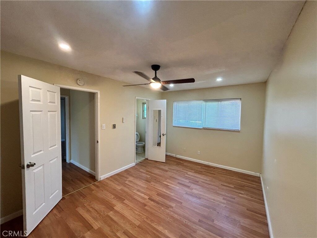 Property Photo:  737 E 5th 12  CA 90802 