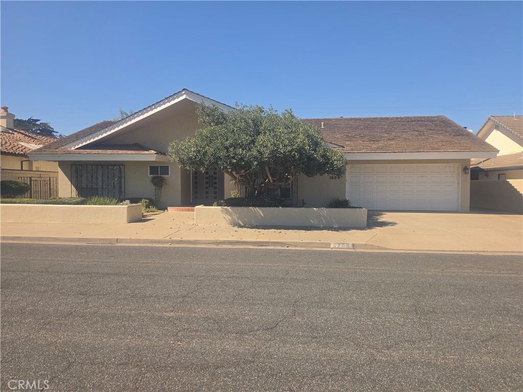 Property Photo:  2889 Lorencita  CA 93455 