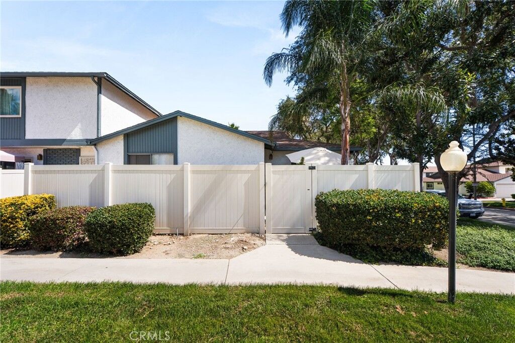 Property Photo:  481 D  CA 91786 