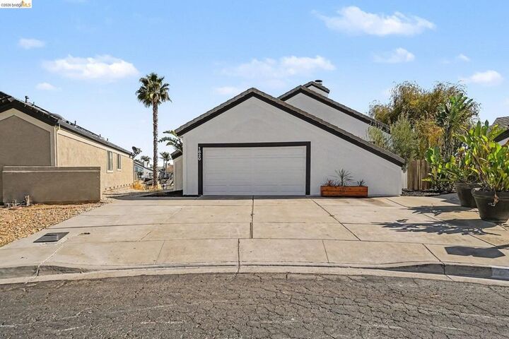 Property Photo:  1820 Surfside Ct  CA 94505 