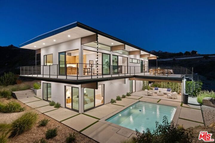 Property Photo:  2165 E Little Las Flores Road  CA 90290 