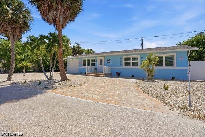 Property Photo: 240 Fairweather Lane FL 33931