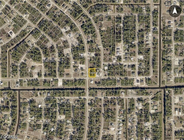 Property Photo:  463 Eisenhower Boulevard  FL 33974 