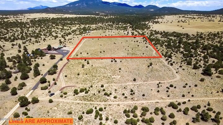 Property Photo: 6203 N Whiskey River Road H AZ 86046