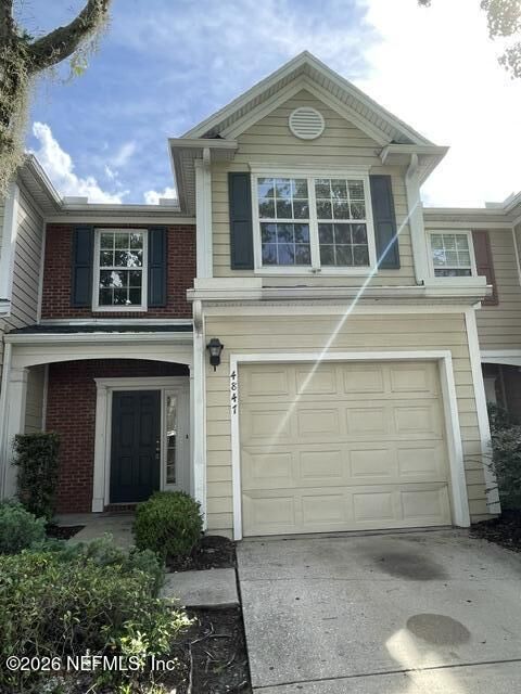Property Photo:  4847 Parkhurst Place  FL 32256 