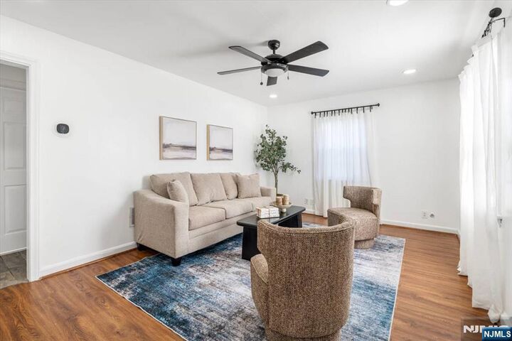Property Photo:  54 Hancox Avenue  NJ 07110 