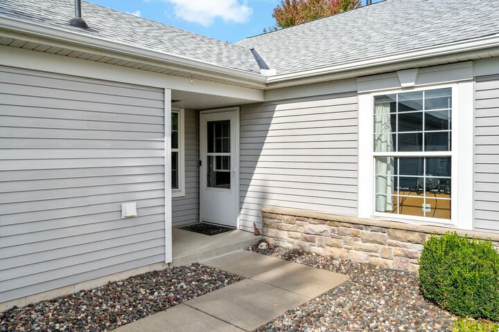 Property Photo: 7936 Pinnacle Avenue NE MN 55330