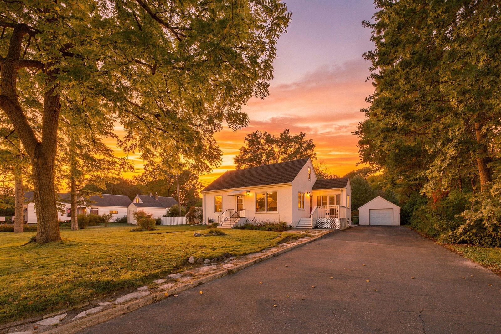Property Photo:  2359 Victoria Street N  MN 55113 