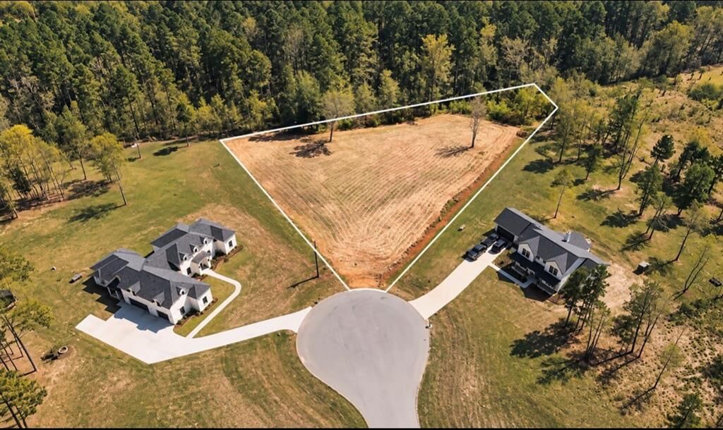Property Photo:  115 Maverick Lane  LA 71006 