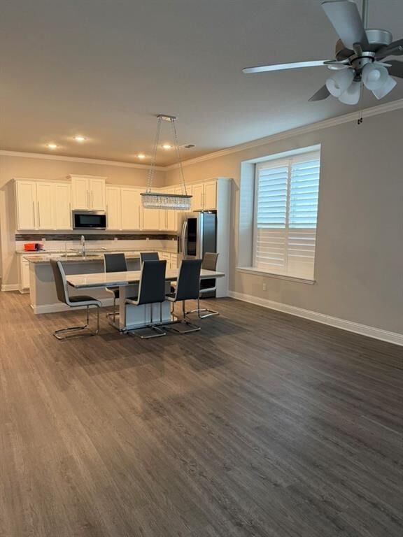 Property Photo:  303 Miramar Avenue  TX 75454 