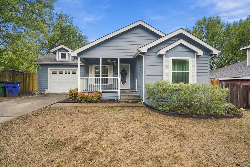 Photo de la propriété:  301 Pasley Street  TX 75165 