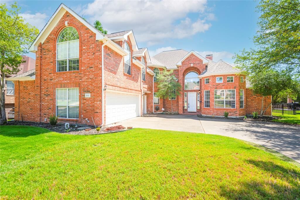 Property Photo:  909 Hills Creek Drive  TX 75072 