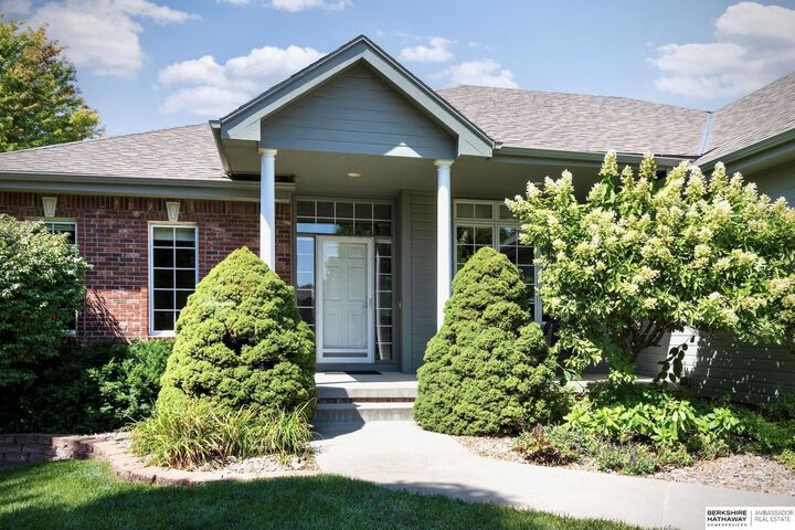 Property Photo: 5602 N 163rd Street NE 68116