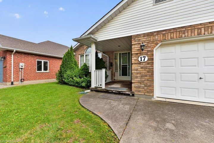 Property Photo:  17 Tanner Drive  ON L3E 0N7 