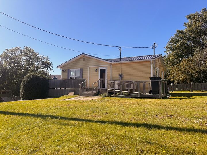 Property Photo:  16 Allen Street  PE C0A 1X0 