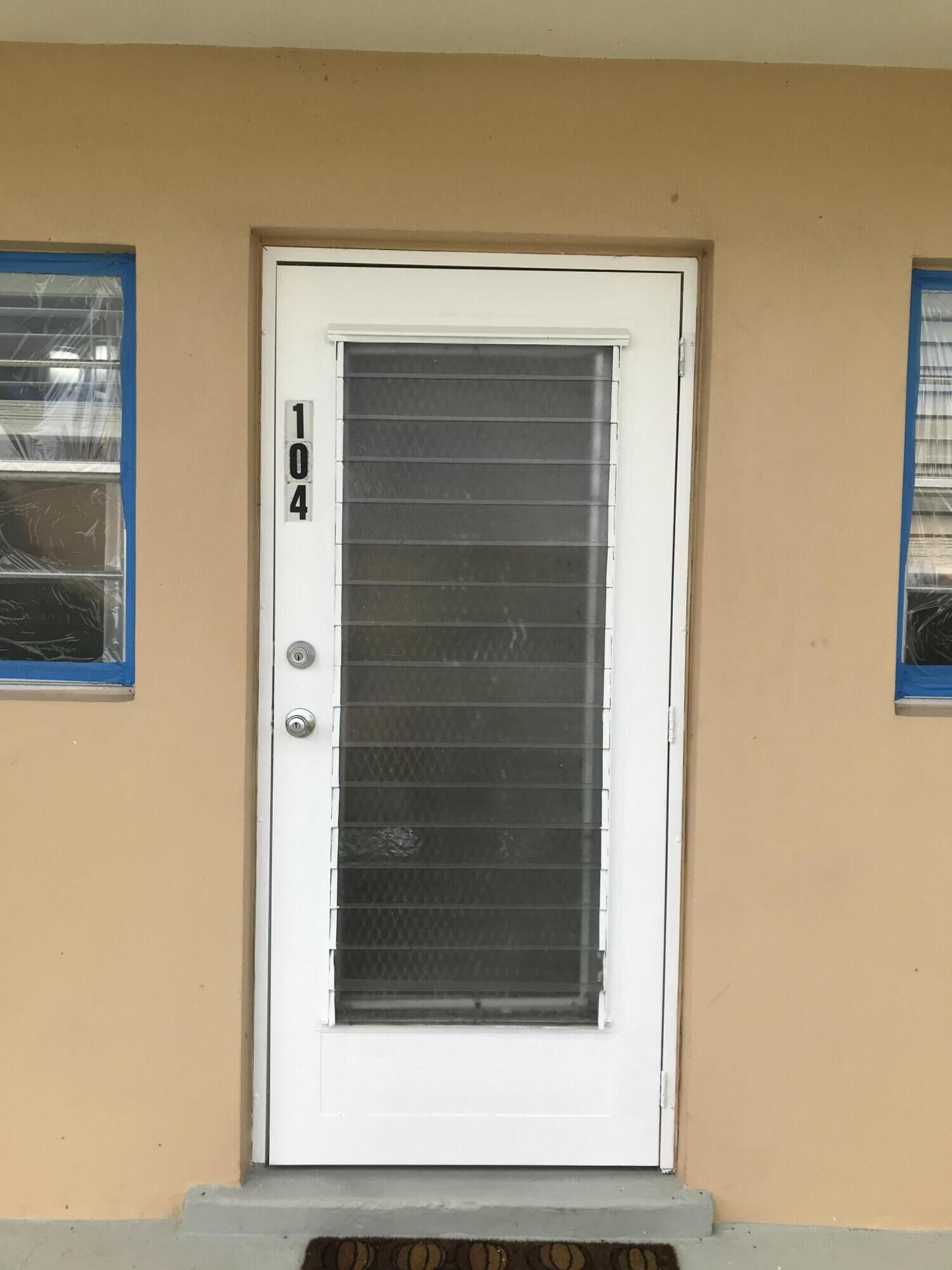 Property Photo: 2102 NE 1st Way 104 FL 33435