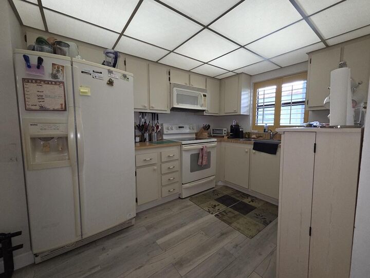 Property Photo:  2041 W Woolbright Road H101  FL 33426 