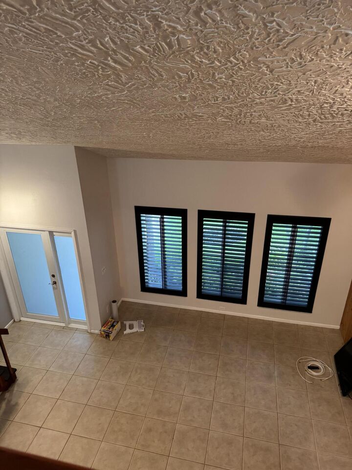 Property Photo: 355 SE 7th Street FL 33004