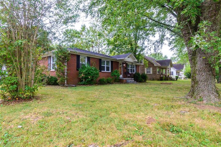 Property Photo: 618 Bonnie Drive KY 42276