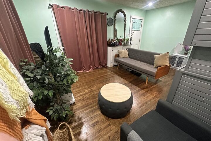 Property Photo:  205 S Court Street  KY 42134 