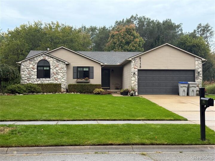 Property Photo: 9113 Posey Drive MI 48189