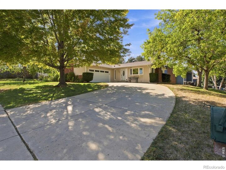 Property Photo:  1 Texas Lane  CO 80501 