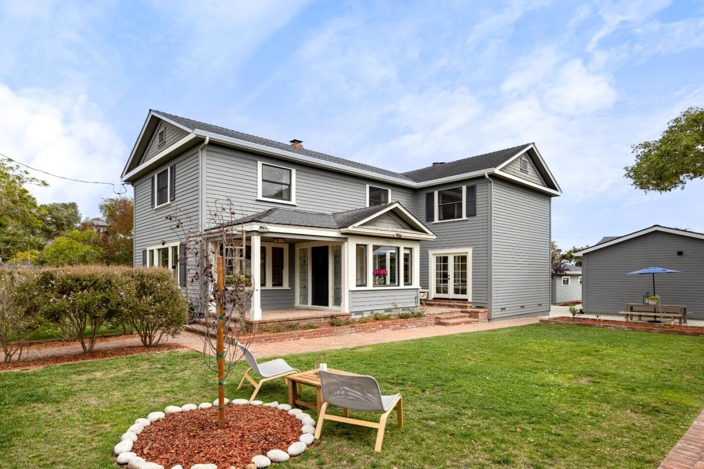 Property Photo:  413 Walnut Street  CA 93950 