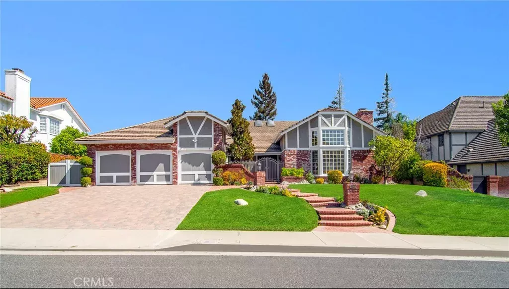 Property Photo:  29423 Bertrand  CA 91301 