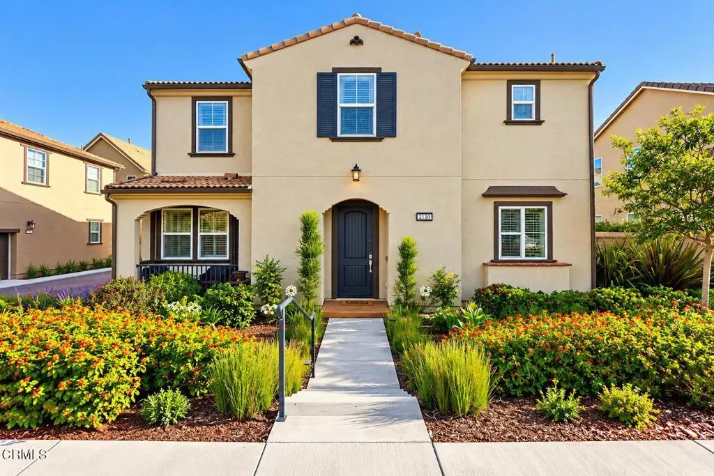 Property Photo:  2130 Harvest Loop  CA 93060 