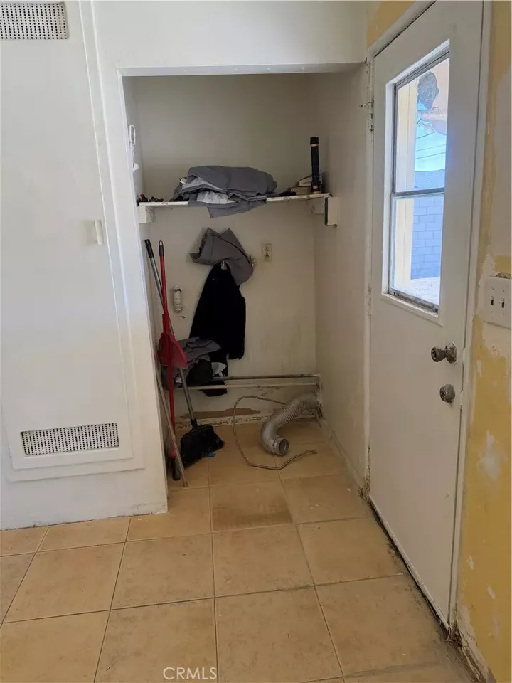Property Photo: 2090 Orange Street CA 93560