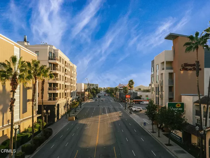 Property Photo:  124 W Colorado Street 411  CA 91204 
