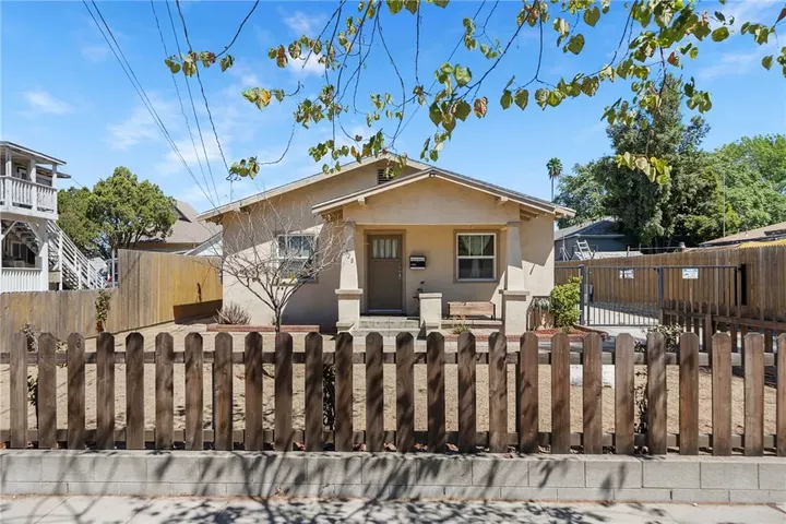Property Photo:  3328 Comer  CA 92507 