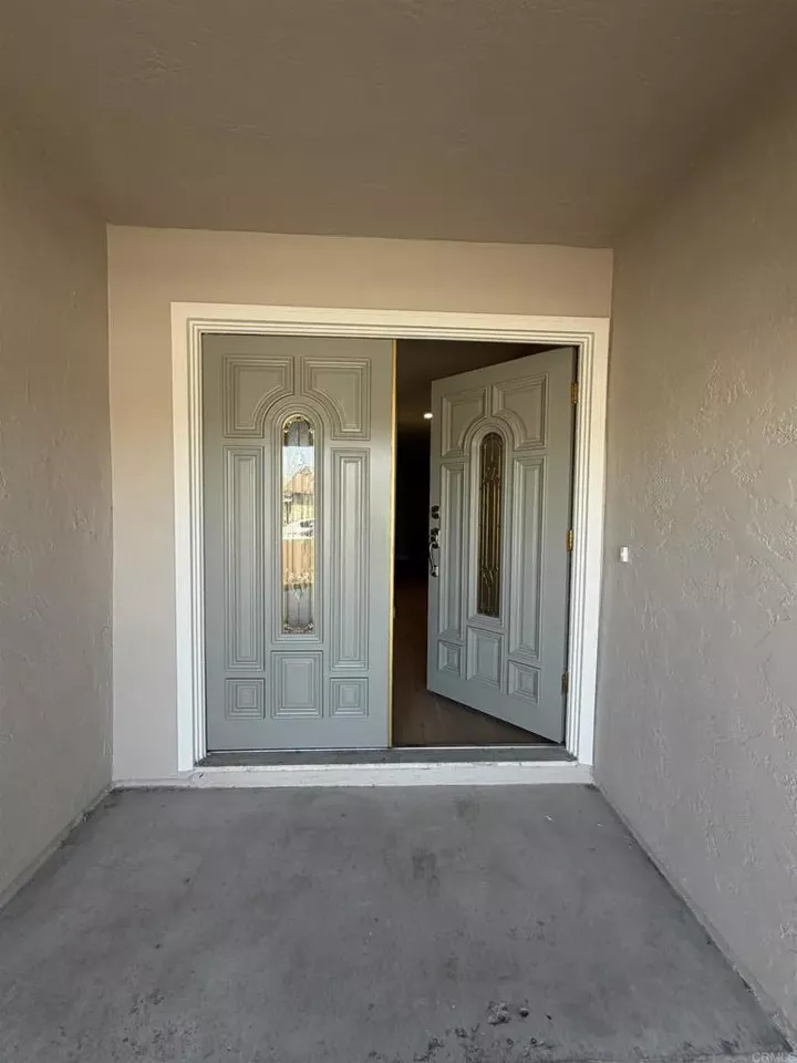 Property Photo:  1383 Wystone Drive  CA 92113 