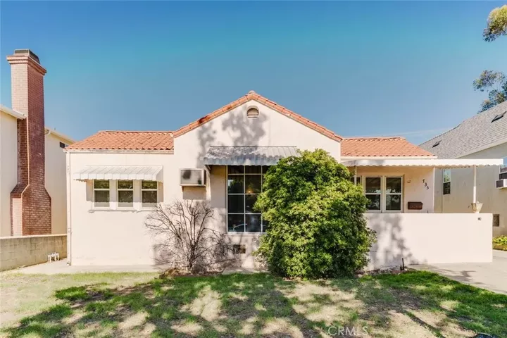Property Photo:  735 E Verdugo Avenue  CA 91501 