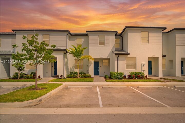 Property Photo:  27765 SW 155th Ct 1  FL 33032 
