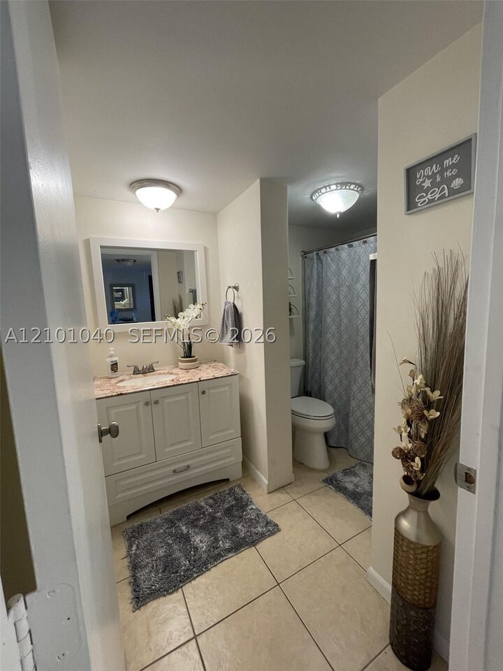 Property Photo: 200 S Waterway Dr S 204 FL 33462