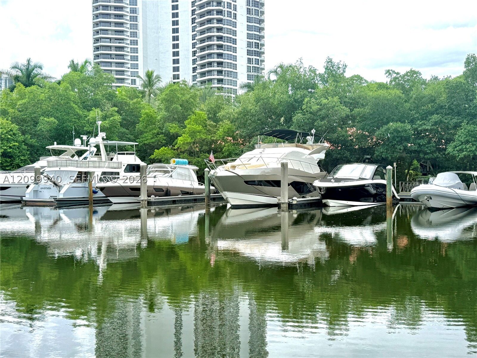 Property Photo:  3575 Mystic Pointe Dr Slip #110  FL 33180 