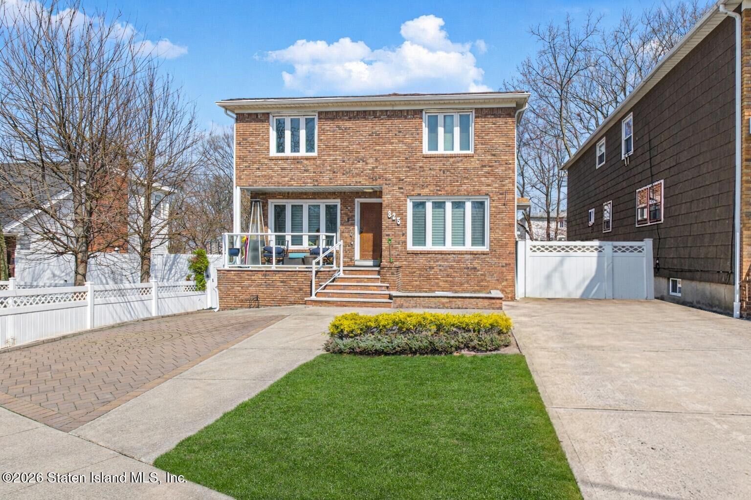 Property Photo: 825 Willowbrook Road NY 10314