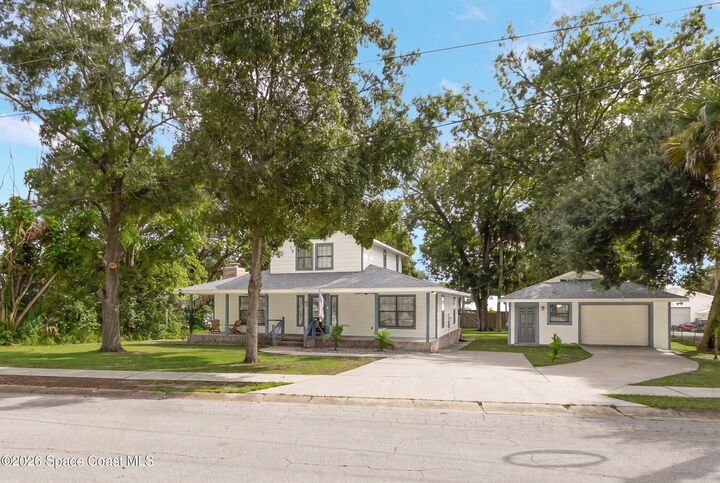 Property Photo: 648 Orange Court FL 32955
