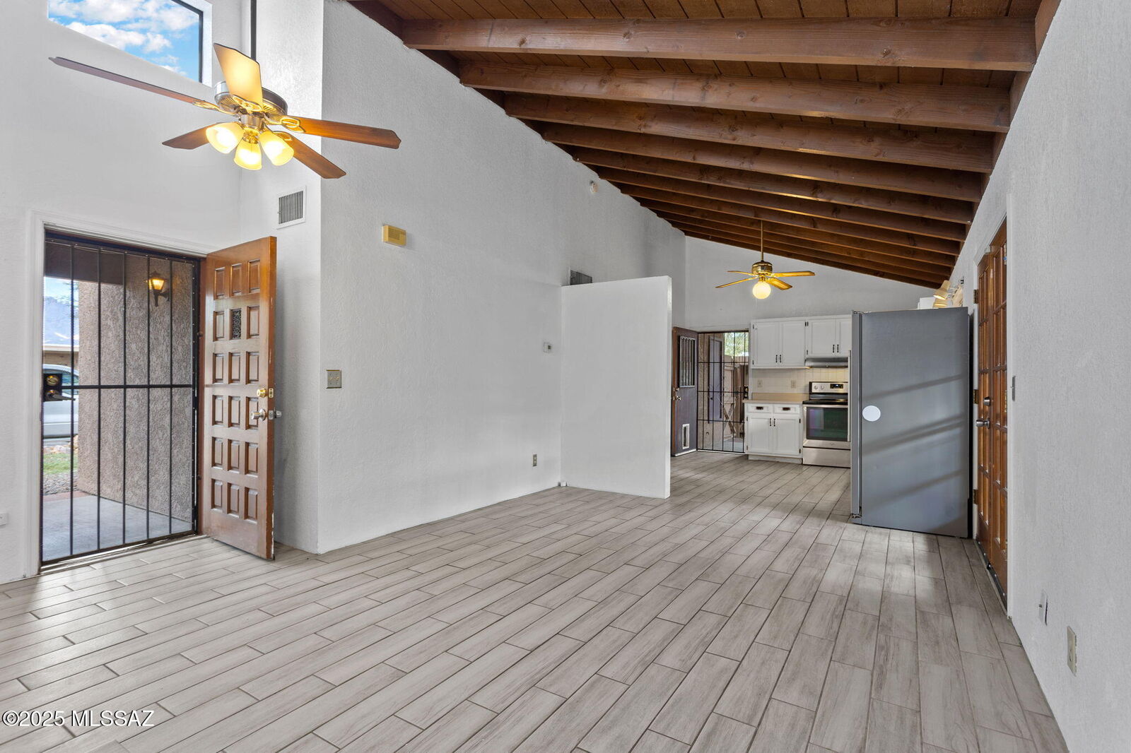 Property Photo:  3132 E Presidio Road  AZ 85716 