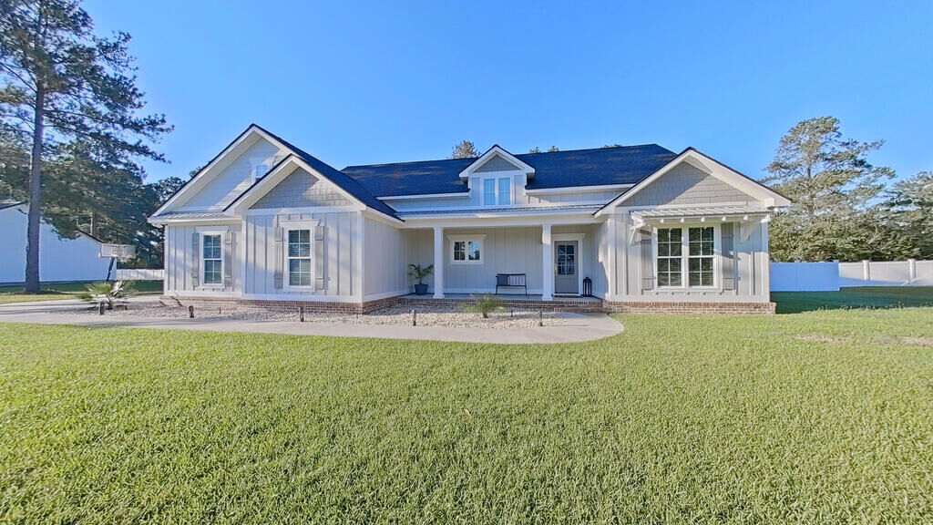 Property Photo:  211 Will Rd  GA 31768 