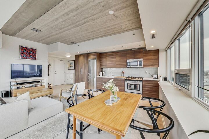 Property Photo:  51 Lady Bank Road 602  ON M8Z 0C9 