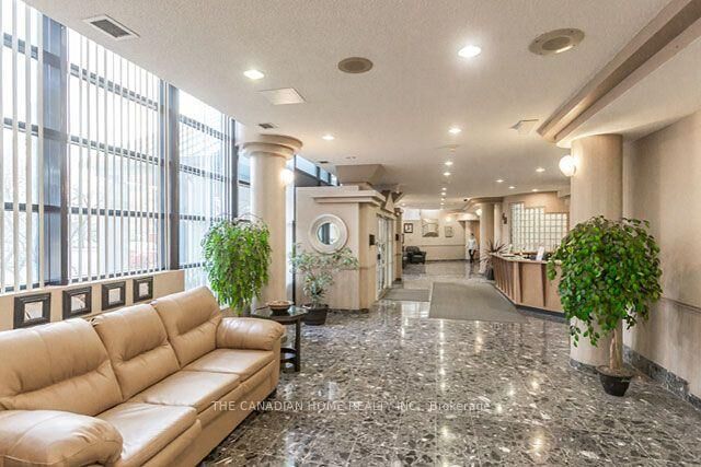 Property Photo:  35 Trailwood Drive 1418  ON L4Z 3L6 