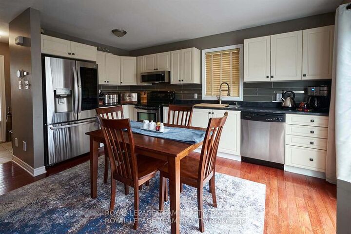Property Photo:  207 Burnaby Drive  ON K2S 0K1 