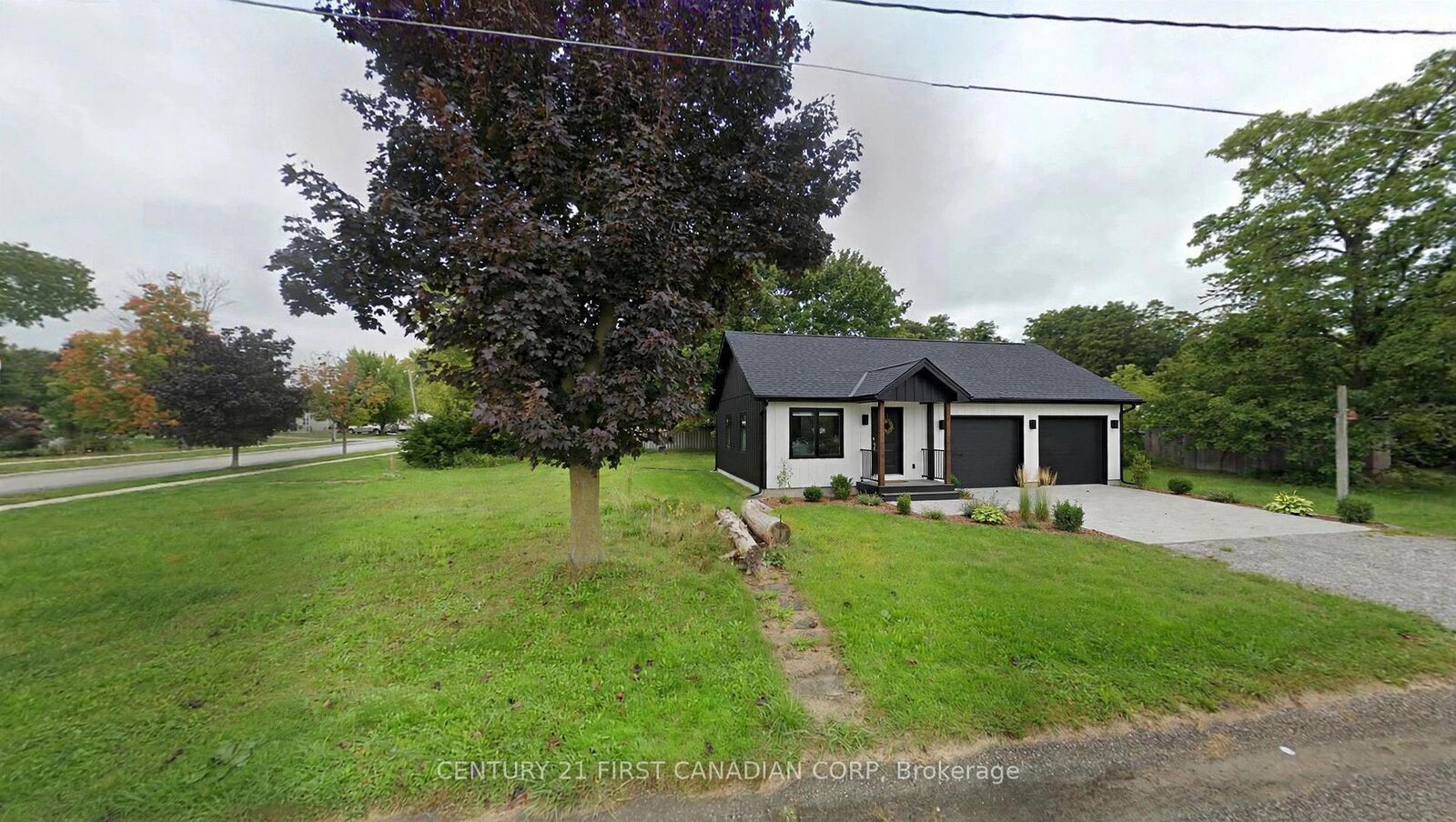 Property Photo:  750 Havelock Street N  ON N0G 2H0 